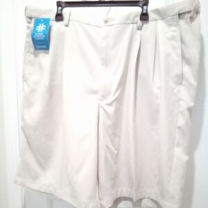 Haggar Cool 18 Pro Men's Big & Tall Size 44 Light Tan Khaki Pleated Shorts